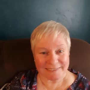 Meet your Posher, Glenda